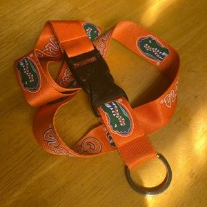 Strap holder for card in good condition